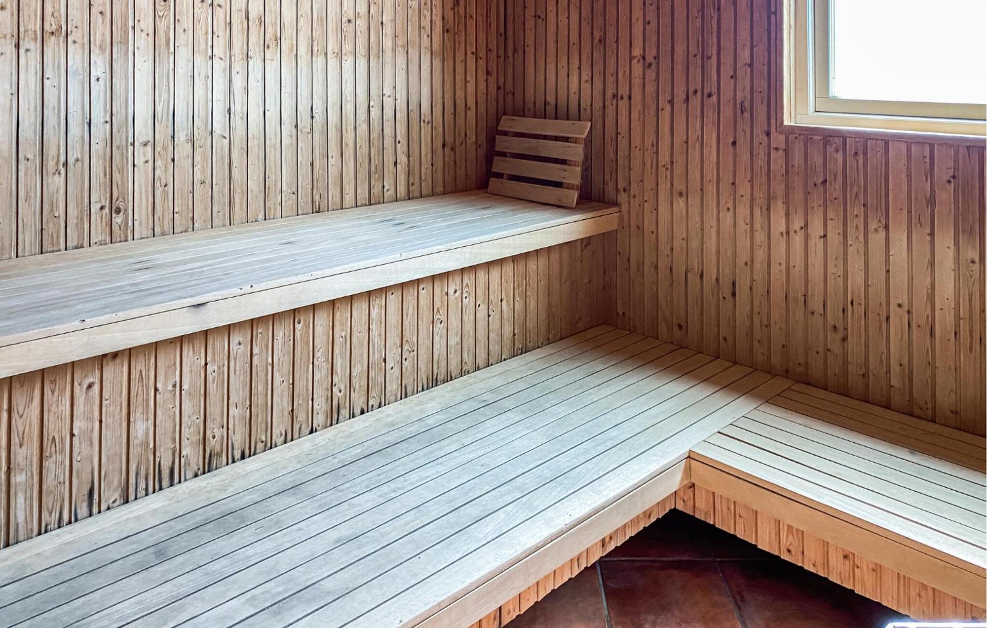 Lovely Home In Hok With Wifi エクステリア 写真